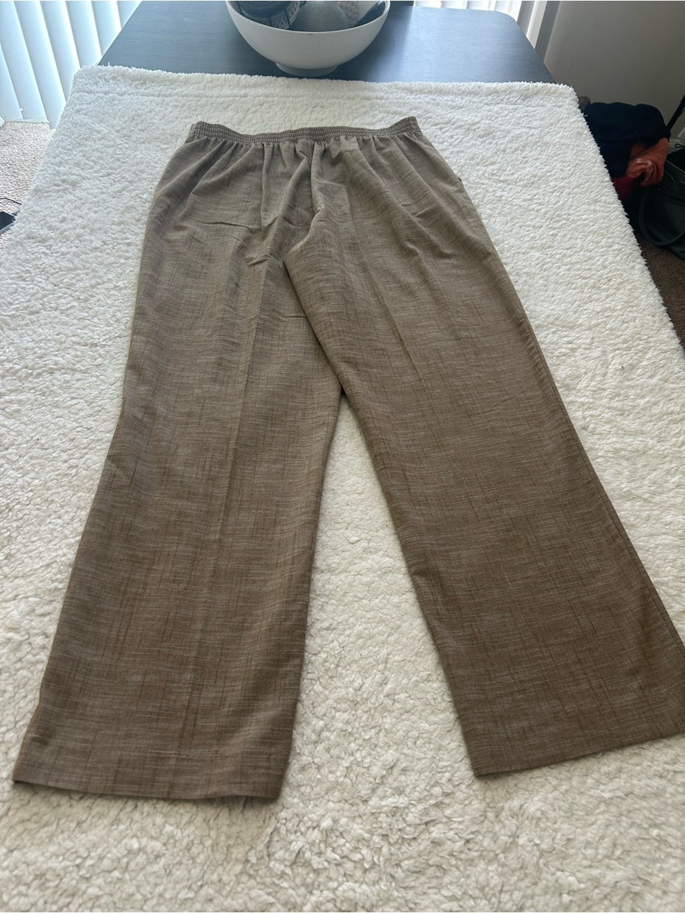 Alfred Dunner Taupe Elastic-Waist Wide Leg Pants - Picture 4 of 6